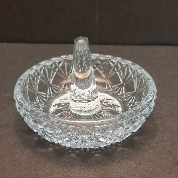 FENTON RING HOLDER - Picture 2 of 4